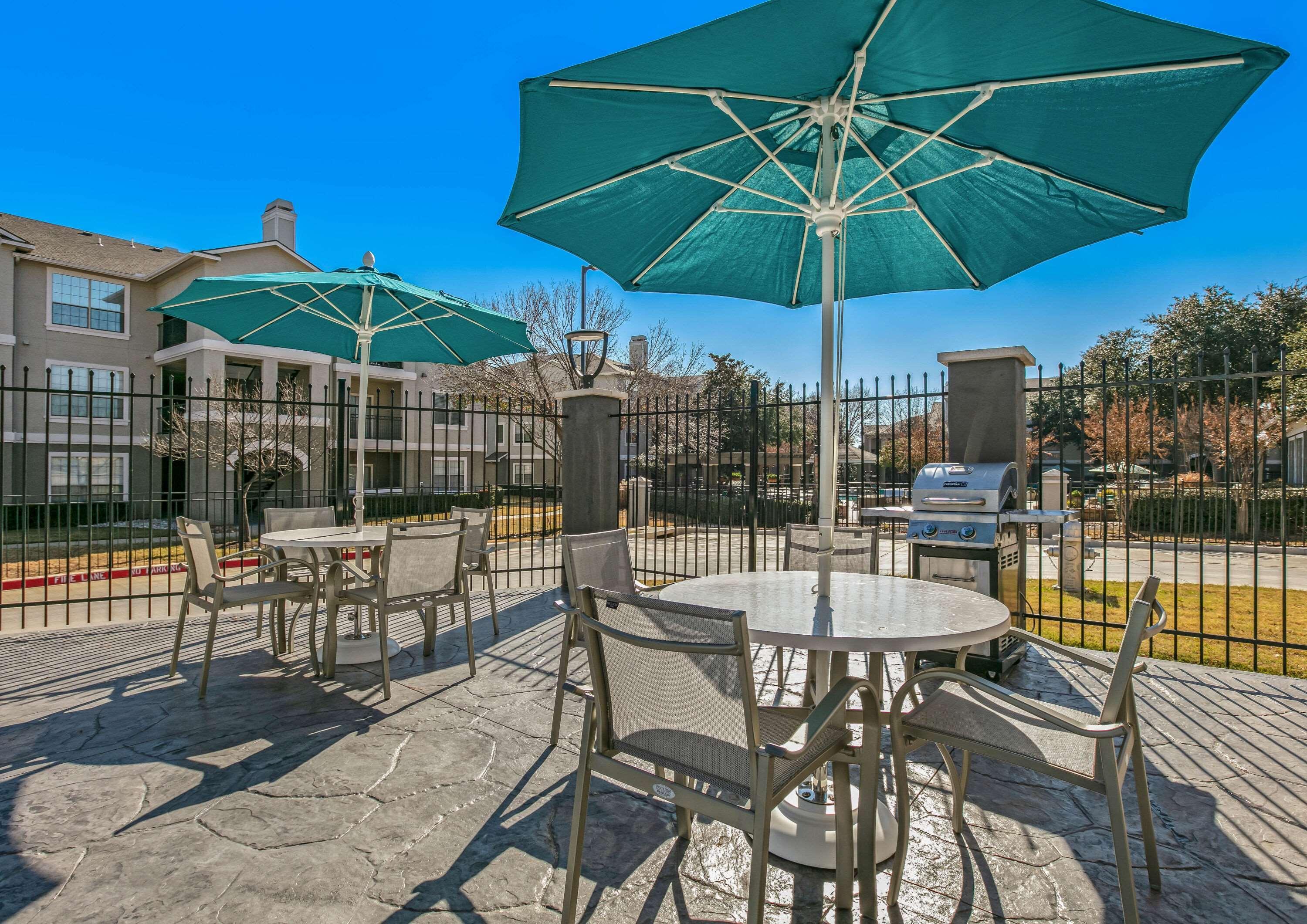 La Quinta Inn&Suites DFW West-Glade-Parks Euless Eksteriør bilde